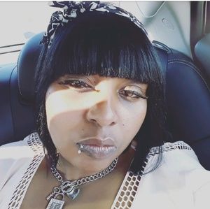 Meet your Posher, Carmen